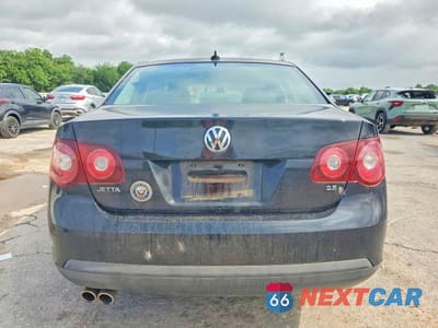 Zdjęcie 6 z 12 samochodu: 2009 VOLKSWAGEN JETTA SE VIN:3VWRZ71K69M161126 - miniatura