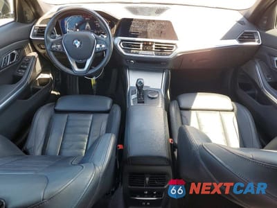 Zdjęcie 8 z 13 samochodu: 2021 BMW 330E VIN:3MW5P7J00M8B75625 - miniatura