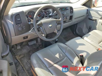 Zdjęcie 8 z 12 samochodu: 2013 CHEVROLET SILVERADO K2500 HEAVY DUTY VIN:1GC0KVCGXDF238294 - miniatura