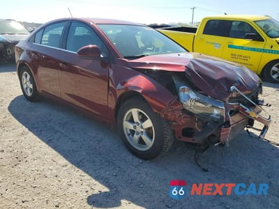 Czwarte zdjęcie samochodu z boku: 2015 CHEVROLET CRUZE LT VIN:1G1PC5SB7F7177753 - miniatura