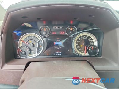 Zdjęcie 9 z 12 samochodu: 2017 RAM 1500 LARAMIE VIN:1C6RR6NT8HS708779 - miniatura