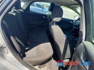Zdjęcie 10 z 12 samochodu: 2015 FORD FOCUS SE VIN:1FADP3F20FL233865 - miniatura