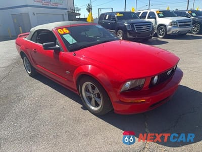 2006 FORD MUSTANG GT 1ZVHT85H765180237 - główne zdjęcie licytacji z USA - miniatura