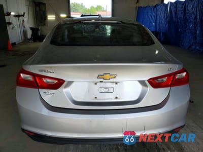 Zdjęcie 6 z 12 samochodu: 2017 CHEVROLET MALIBU LT VIN:1G1ZE5STXHF245970 - miniatura