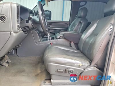Zdjęcie 7 z 12 samochodu: 2005 GMC SIERRA K2500 HEAVY DUTY VIN:1GTHK23G05F936092 - miniatura