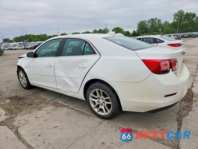 Drugie zdjęcie samochodu z przodu: 2015 CHEVROLET MALIBU 1LT VIN:1G11C5SL6FU122257 - miniatura