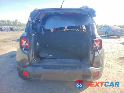 Zdjęcie 6 z 13 samochodu: 2018 JEEP RENEGADE SPORT VIN:ZACCJBAH7JPH08364 - miniatura