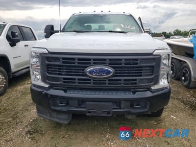 Piąte zdjęcie samochodu w środku: 2026 FORD F250 SUPER DUTY VIN:1FT7W2BT7TEC90356 - miniatura
