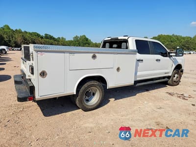 Trzecie zdjęcie samochodu z tyłu: 2023 FORD F350 SUPER DUTY VIN:1FD8W3HT8PED12531 - miniatura