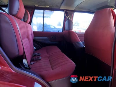 Zdjęcie 10 z 12 samochodu: 1994 NISSAN PATHFINDER XE VIN:JN8HD17S3RW215326 - miniatura