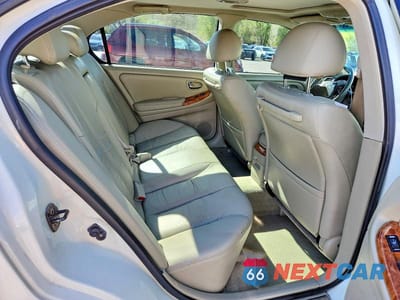 Zdjęcie 10 z 13 samochodu: 2004 INFINITI I35 BASE VIN:JNKDA31A34T208657 - miniatura