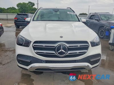 Piąte zdjęcie samochodu w środku: 2020 MERCEDES-BENZ GLE VIN:4JGFB4KB6LA045450 - miniatura