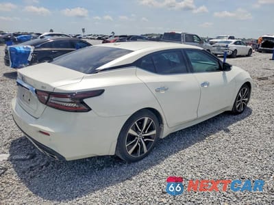 Trzecie zdjęcie samochodu z tyłu: 2021 NISSAN MAXIMA SV VIN:1N4AA6CV7MC515387 - miniatura