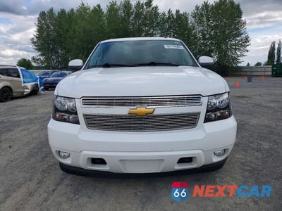 Piąte zdjęcie samochodu w środku: 2012 CHEVROLET SUBURBAN K1500 LT VIN:1GNSKJE73CR295584 - miniatura