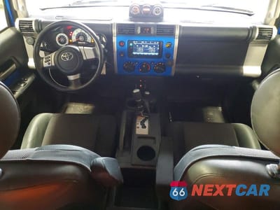 Zdjęcie 8 z 14 samochodu: 2008 TOYOTA FJ CRUISER BASE VIN:JTEBU11F48K027493 - miniatura