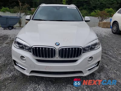 Piąte zdjęcie samochodu w środku: 2017 BMW X5 XDRIVE35I VIN:5UXKR0C31H0V77764 - miniatura
