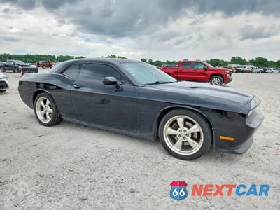 Czwarte zdjęcie samochodu z boku: 2013 DODGE CHALLENGER R VIN:2C3CDYBT8DH676046 - miniatura