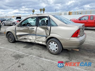 Drugie zdjęcie samochodu z przodu: 2003 FORD FOCUS LX VIN:1FAFP33Z63W329438 - miniatura