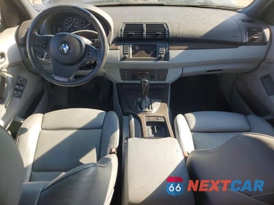 Zdjęcie 8 z 13 samochodu: 2004 BMW X5 3.0I VIN:5UXFA135X4LU30402 - miniatura
