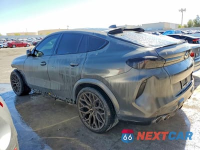 Drugie zdjęcie samochodu z przodu: 2022 BMW X6 M VIN:5YMCY0C00N9J89115 - miniatura