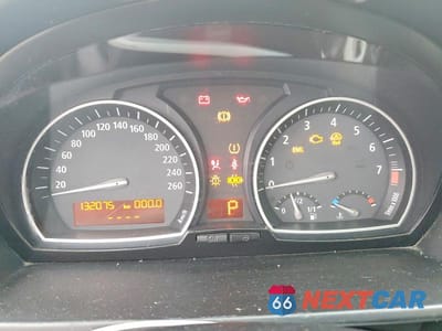 Zdjęcie 9 z 13 samochodu: 2010 BMW X3 VIN:WBXPC9C44AWJ35816 - miniatura