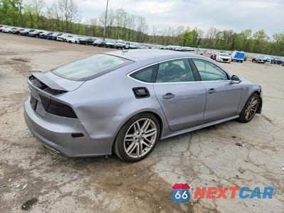 Trzecie zdjęcie samochodu z tyłu: 2016 AUDI A7 PRESTIGE VIN:WAU2MAFC0GN015225 - miniatura