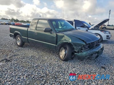 Czwarte zdjęcie samochodu z boku: 2002 GMC SONOMA VIN:1GTCS195828178707 - miniatura