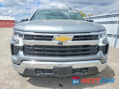 Piąte zdjęcie samochodu w środku: 2026 CHEVROLET SILVERADO K1500 LT VIN:2GCUKDED1T1131722 - miniatura
