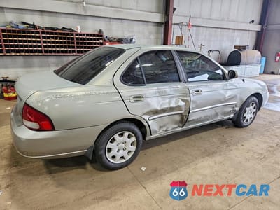 Trzecie zdjęcie samochodu z tyłu: 2001 NISSAN SENTRA XE VIN:3N1CB51DX1L467522 - miniatura
