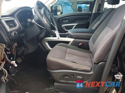 Zdjęcie 7 z 12 samochodu: 2020 NISSAN TITAN SV 5.6L VIN:1N6AA1EFXLN504144 - miniatura