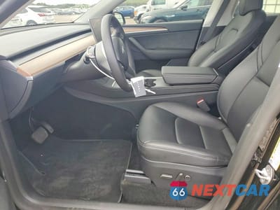 Zdjęcie 7 z 13 samochodu: 2024 TESLA MODEL Y VIN:7SAYGAEE4RF009102 - miniatura
