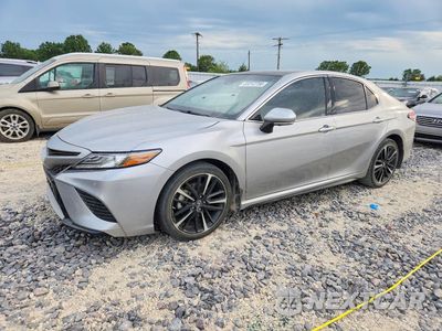 2018 TOYOTA CAMRY XSE 4T1B61HK8JU158742 - główne zdjęcie licytacji z USA - miniatura
