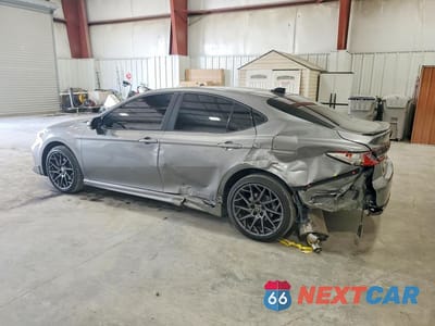 Drugie zdjęcie samochodu z przodu: 2025 TOYOTA CAMRY XSE VIN:4T1DBADK2SU524173 - miniatura