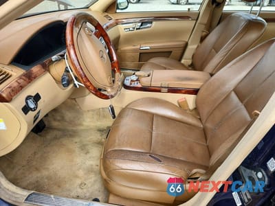 Zdjęcie 7 z 12 samochodu: 2008 MERCEDES-BENZ S 550 VIN:WDDNG71XX8A164616 - miniatura