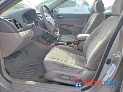 Zdjęcie 7 z 12 samochodu: 2002 TOYOTA CAMRY XLE VIN:4T1BE32K22U559910 - miniatura