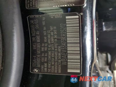 Zdjęcie 12 z 12 samochodu: 2003 BMW 325 I VIN:WBAEV33473KR25212 - miniatura