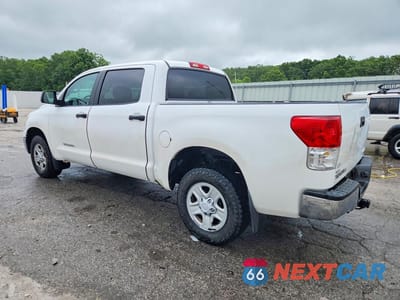 Drugie zdjęcie samochodu z przodu: 2011 TOYOTA TUNDRA CREWMAX SR5 VIN:5TFDM5F14BX019650 - miniatura