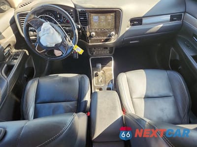 Zdjęcie 8 z 13 samochodu: 2020 MITSUBISHI OUTLANDER SE VIN:JA4AD3A31LJ000200 - miniatura