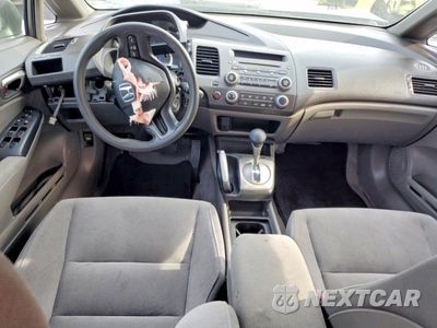 Zdjęcie 8 z 12 samochodu: 2007 HONDA CIVIC LX VIN:2HGFA16597H314379 - miniatura