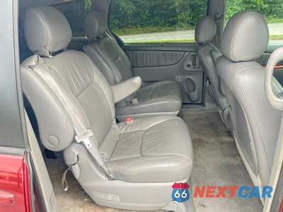 Zdjęcie 6 z 12 samochodu: 2006 TOYOTA SIENNA XLE 7 PASSENGER VIN:5TDBA22C16S072288 - miniatura