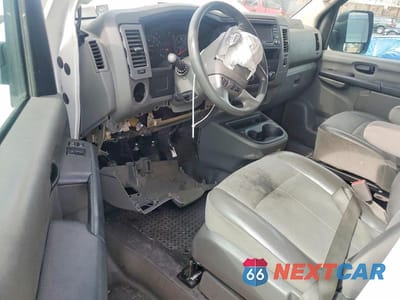 Zdjęcie 8 z 12 samochodu: 2018 NISSAN NV 2500 DELIVERY VAN VIN:1N6BF0KY2JN814436 - miniatura