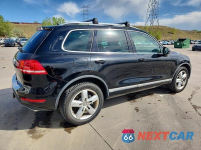 Trzecie zdjęcie samochodu z tyłu: 2012 VOLKSWAGEN TOUAREG V6 TDI VIN:WVGEK9BP3CD005992 - miniatura