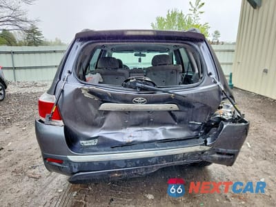 Zdjęcie 6 z 13 samochodu: 2011 TOYOTA HIGHLANDER BASE VIN:5TDBK3EH3BS086374 - miniatura
