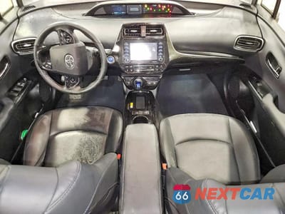 Zdjęcie 8 z 13 samochodu: 2021 TOYOTA PRIUS XLE AWD-E VIN:JTDL9MFUXM3027201 - miniatura