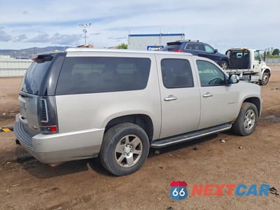 Trzecie zdjęcie samochodu z tyłu: 2008 GMC YUKON XL DENALI VIN:1GKFK66838J209893 - miniatura