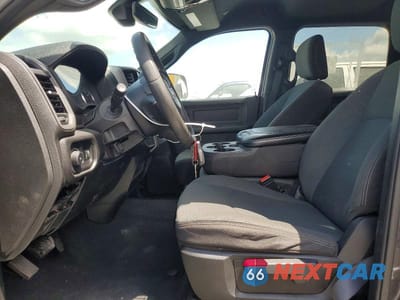Zdjęcie 7 z 13 samochodu: 2022 RAM 3500 TRADESMAN VIN:3C63RRGL0NG403803 - miniatura