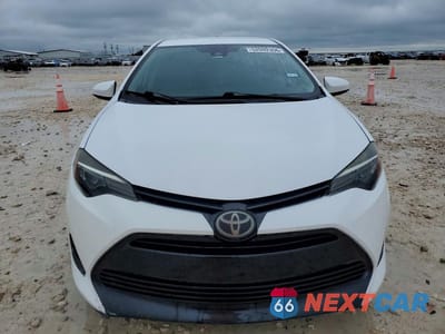 Piąte zdjęcie samochodu w środku: 2019 TOYOTA COROLLA L VIN:5YFBURHE6KP928440 - miniatura