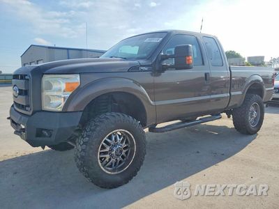 2015 FORD F250 SUPER DUTY 1FT7X2B67FEB14922 - główne zdjęcie licytacji z USA - miniatura