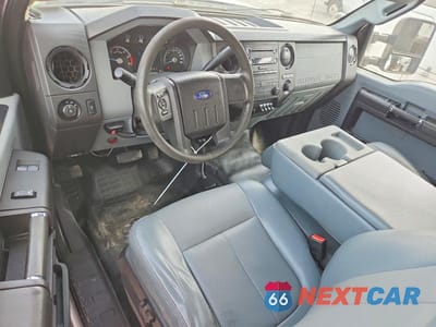 Zdjęcie 8 z 12 samochodu: 2016 FORD F550 SUPER DUTY VIN:1FDUF5HYXGEA17193 - miniatura