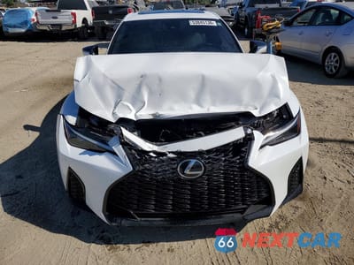 Piąte zdjęcie samochodu w środku: 2023 LEXUS IS 350 F SPORT VIN:JTHGZ1B21P5061927 - miniatura